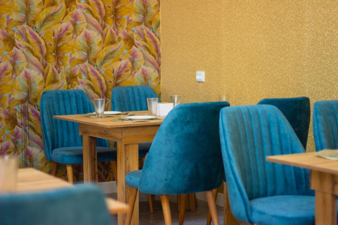 Rich Hotel Turkistan Ngoại thất bức ảnh